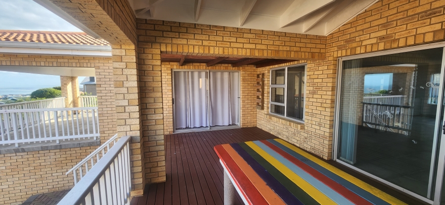 6 Bedroom Property for Sale in Dana Bay Western Cape